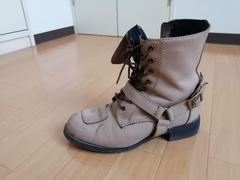 DAINESE PERSEPOLIS AIR SHOES おもしろく 26.5CM